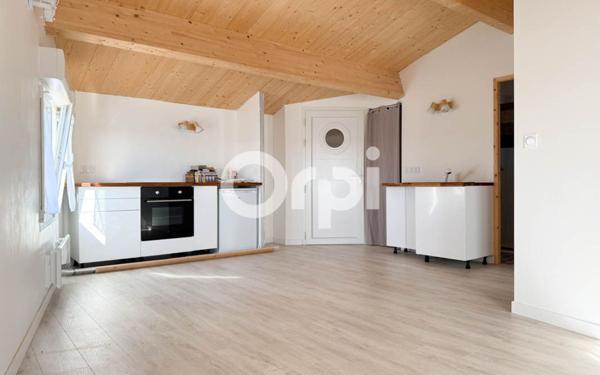 Maison à vendre    4 pièces •  Saint-Rogatien