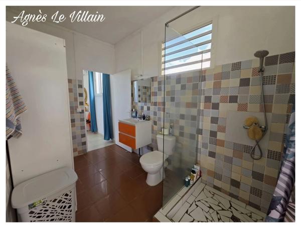 Maison de 3 logements + un à rénover
