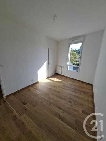 Appartement T4 à vendre  5 pièces - 107,35 m2 TASSIN LA DEMI LUNE - 69