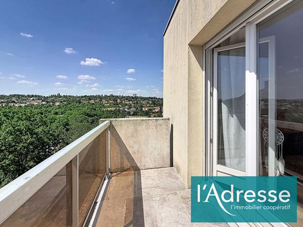 T2 rénové de 46m² avec balcon ? 5ème étage avec ascenseur
