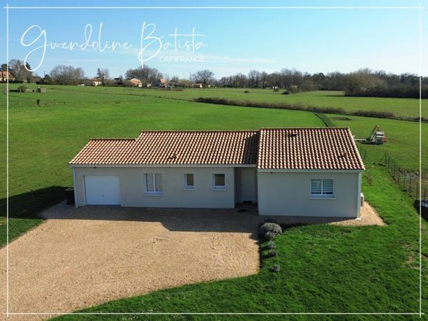 Maison Plain-pied 110m² - 3 chambres - Terrain 3046m² avec vue dégagée - DPE A - LA FORCE