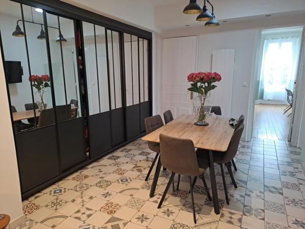 Propriété de Charme - 5 Chambres et bureau