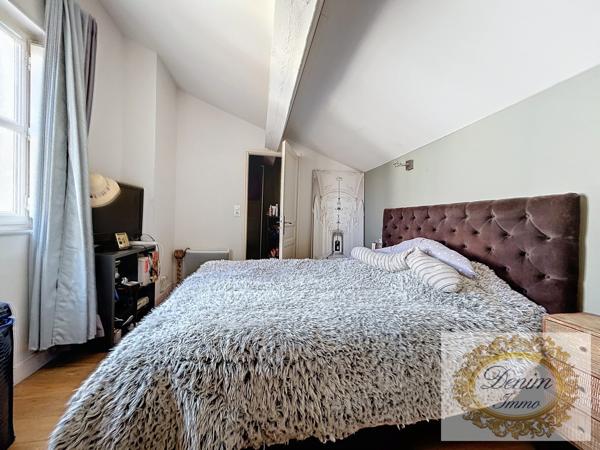 Nîmes (30000) Appartement Haussmannien entre les Arènes et la Maison Carrée