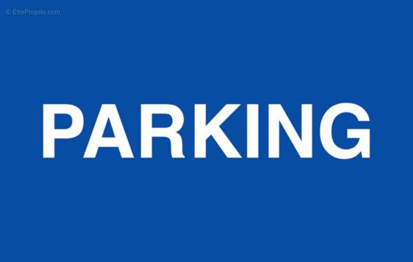 Parking 1 pièce 12.5 m2