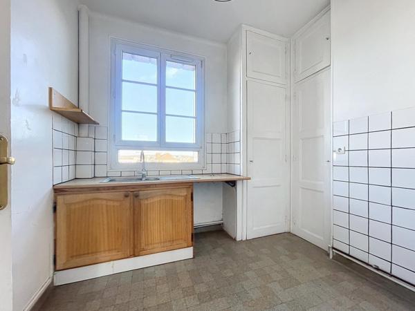 Bel appartement très lumineux en coeur de ville avec une dégagée sur l'Oise