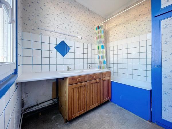 Bel appartement très lumineux en coeur de ville avec une dégagée sur l'Oise