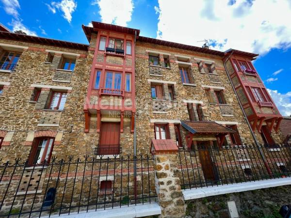 Magnifique Appartement refait à neuf de 3 Pièces + grande cave!