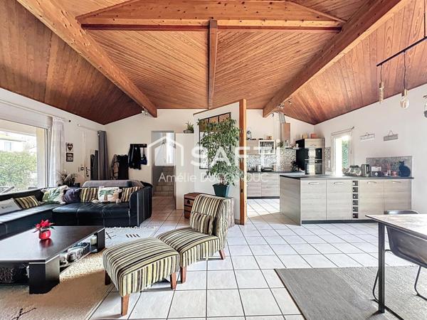 MAISON FAMILIALE 6 PIECES  146 M² AVEC PISCINE - MERIGNAC (33700)