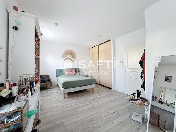 MAISON FAMILIALE 6 PIECES  146 M² AVEC PISCINE - MERIGNAC (33700)