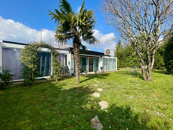 Maison Talence Forum-haut carre plain pied 147m2 terrain de 850 m2