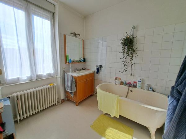 Maison à vendre 7 pièces POITIERS (86)