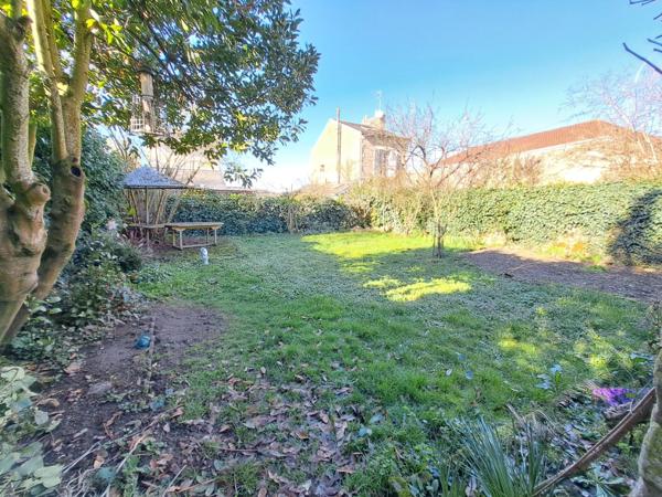 Maison à vendre 7 pièces POITIERS (86)