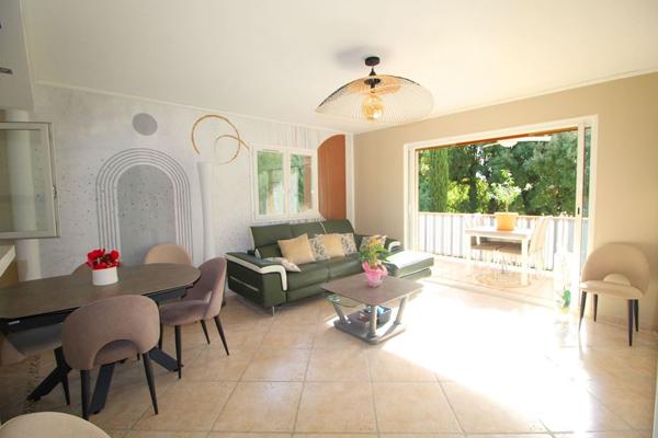 Appartement - CAVALAIRE SUR MER