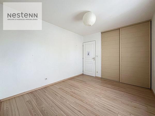 SAINT JEAN LE BLANC - ELEGANTE MAISON MODERNE avec PISCINE CHAUFFEE - 5 chambres - superbe jardin clos et arboré - DPE D