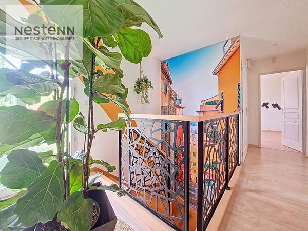 SAINT JEAN LE BLANC - ELEGANTE MAISON MODERNE avec PISCINE CHAUFFEE - 5 chambres - superbe jardin clos et arboré - DPE D