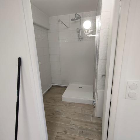 F3 de 85 m² avec Place de Parking – Disponible Immédiatement avec parking Trappes Loyer : 1200 € CC