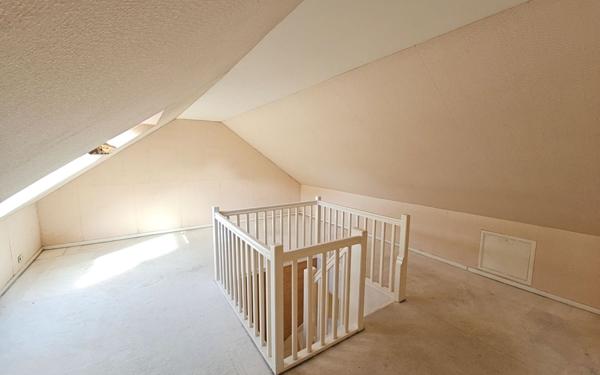 Maison à vendre    6 pièces • 150,77 m2 Chambourcy