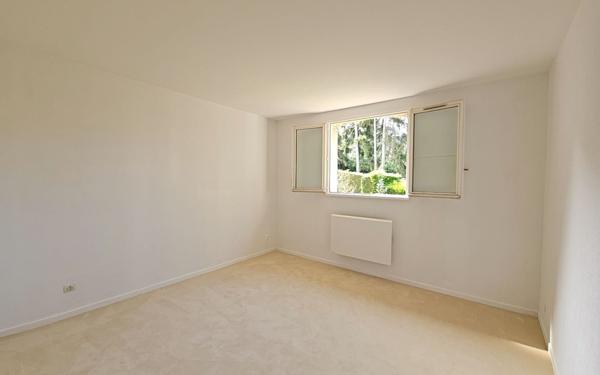 Maison à vendre    6 pièces • 150,77 m2 Chambourcy