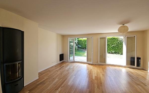 Maison à vendre    6 pièces • 150,77 m2 Chambourcy