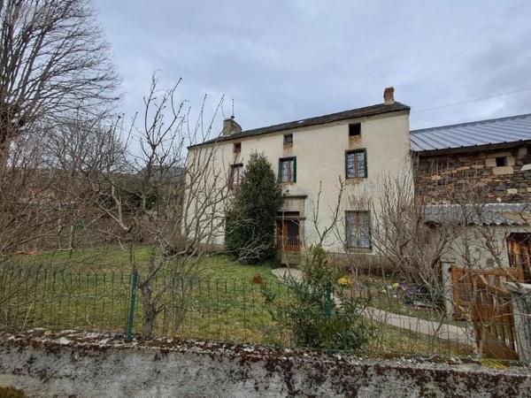 Maison à vendre à Val-d'Arcomie dans le Cantal (15320), ref : 044/1260