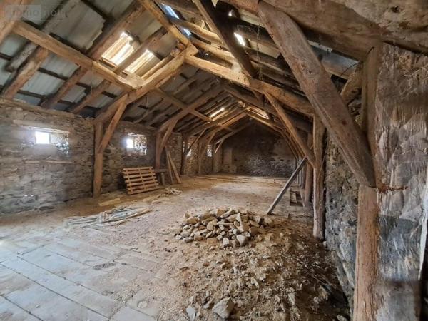 Maison à vendre à Val-d'Arcomie dans le Cantal (15320), ref : 044/1260
