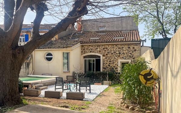 Maison à vendre    6 pièces •  Marseillan