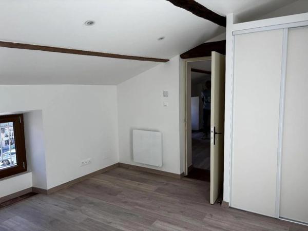 Appartement à louer aux Vans (07140)