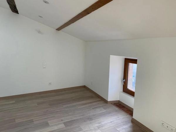 Appartement à louer aux Vans (07140)