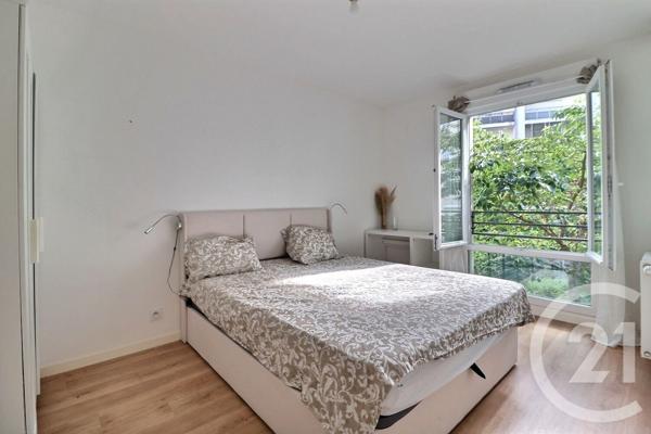 Appartement à vendre  2 pièces - 40 m2 ROMAINVILLE - 93