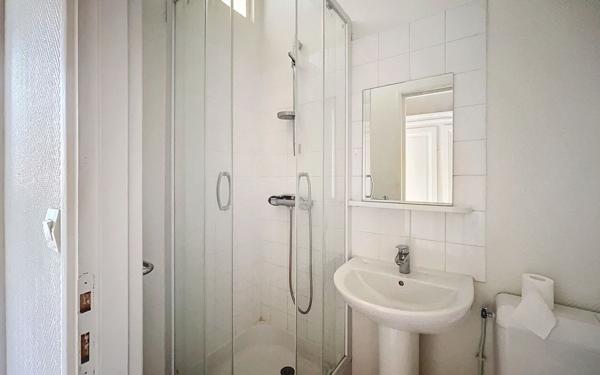 Appartement à vendre    2 pièces • 21,75 m2 Lyon 1