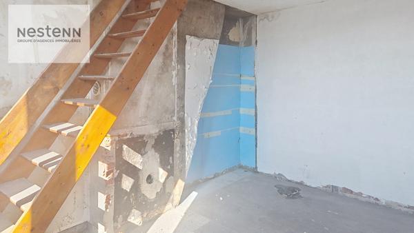Immeuble de rapport de 6 appartements à rénover entièrement à Calais de 180 m2