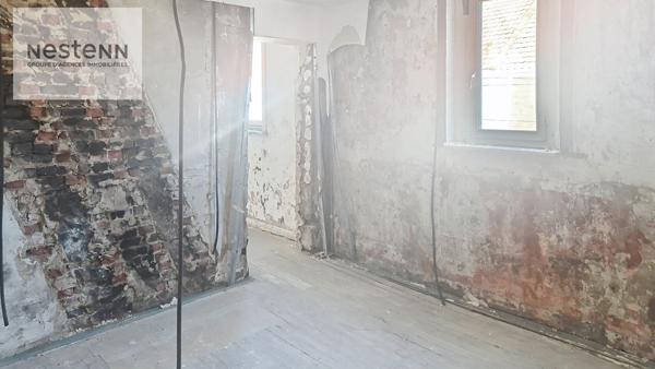 Immeuble de rapport de 6 appartements à rénover entièrement à Calais de 180 m2
