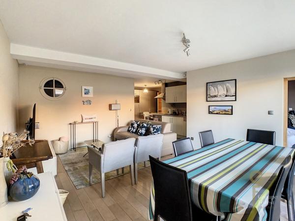 IDEALE SITUATION - APPARTEMENT T3 avec parking proche du Marché