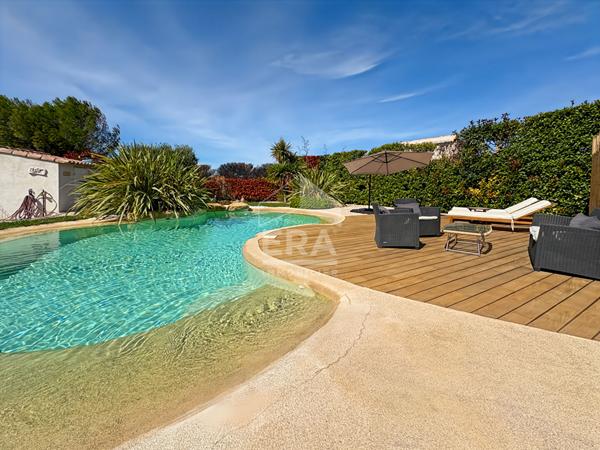 LES PENNES MIRABEAU - Maison T7 200 m2 sur parcelle de 1000m2 avec garage et piscine