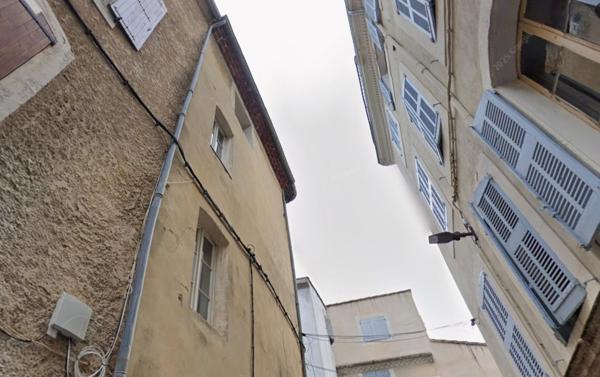 Immeuble de rapport à forte rentabilité – Centre-ville d'Apt (84400)