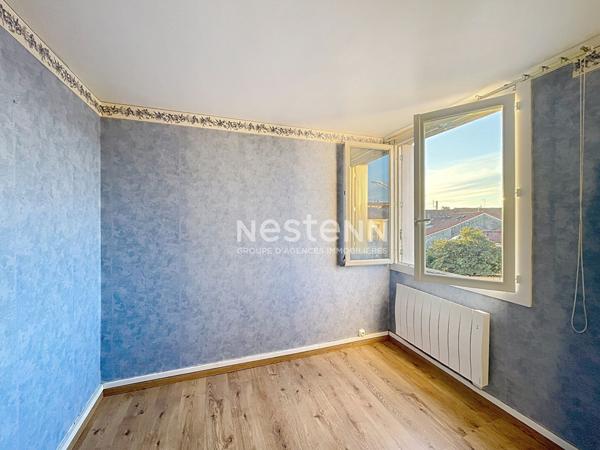 Appartement 4 pièces à Nîmes, balcon, loggia, parking et cave