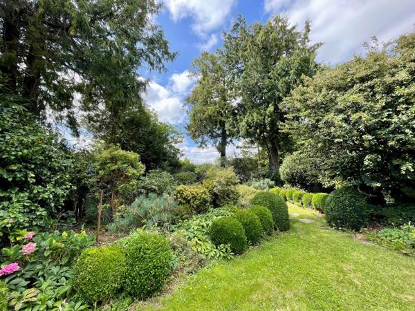 Vente Maison de luxe Caen 8 Pièces 220 m²