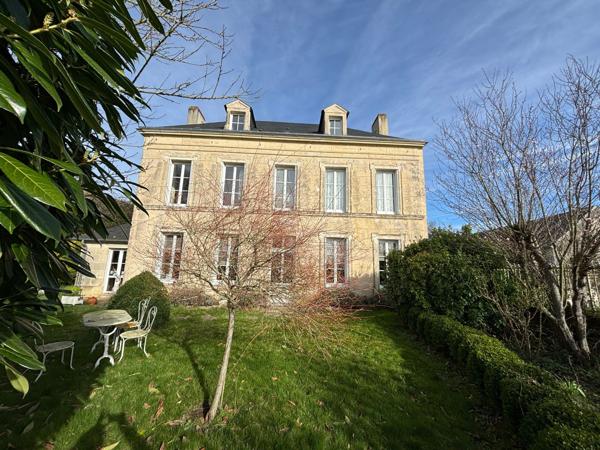 Vente Maison de luxe Caen 8 Pièces 220 m²