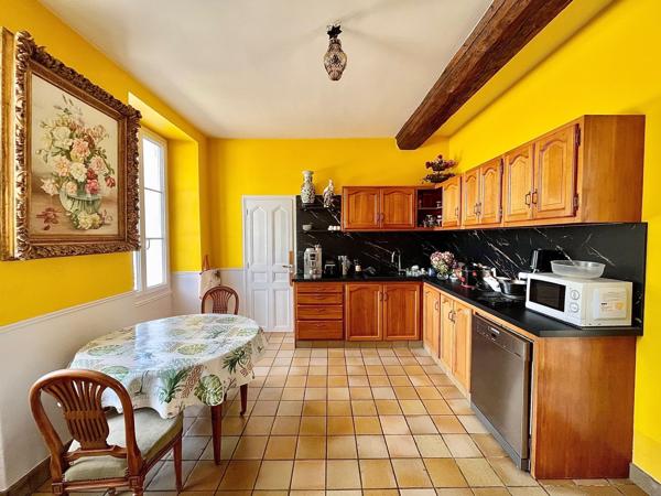 Vente Maison de luxe Caen 8 Pièces 220 m²