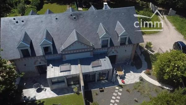 Cimm immobilier Saint Cyr en Val vous propose cette PROPRIÉTÉ DE CHARME RÉNOVÉE AVEC DES PRESTATIONS HAUT DE GAMME