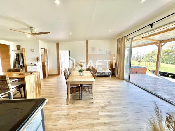 MAISON PASSIVE BOIS AVEC GRAND TERRAIN ET VUE DOMINANTE