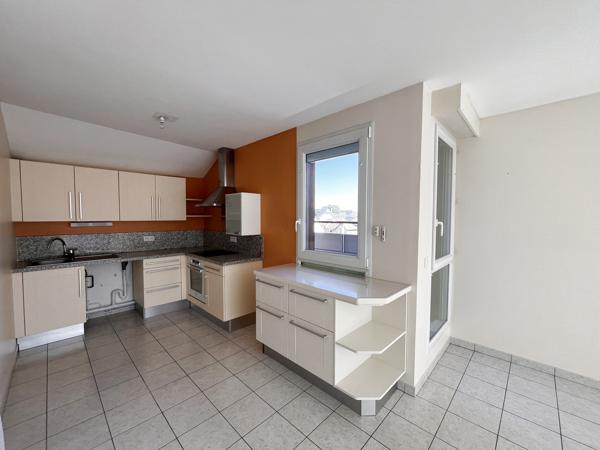 Appartement 3 pièce(s) 2 chambre(s) 70 m²