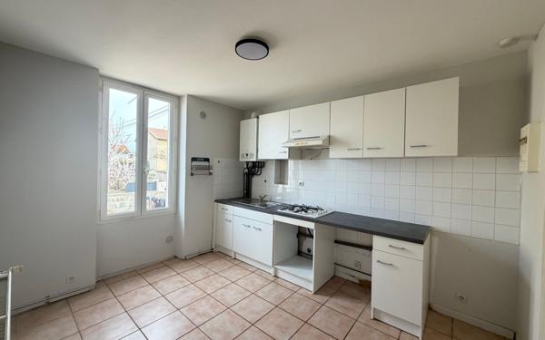 Appartement à louer    2 pièces • 46,80 m2 Sury-le-Comtal