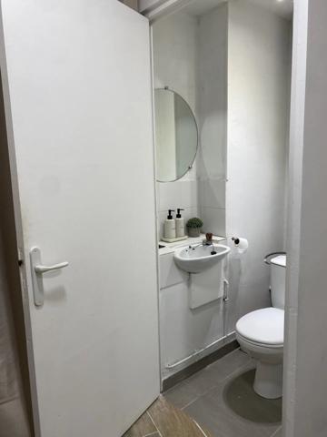 Location Local commercial 23 m2 à Saint-Loubès