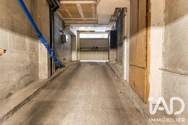 Parking à vendre 12 m² Paris 17