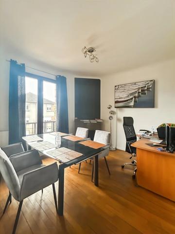 Vente Maison 7 pièces 123 m2 à Melun