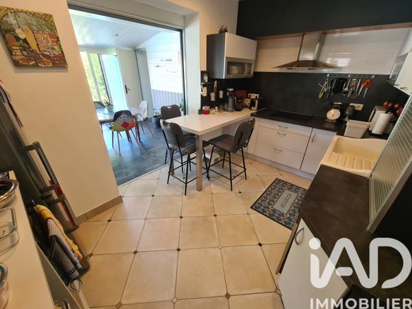 Maison à vendre 6 pièces 108 m² Rochefort