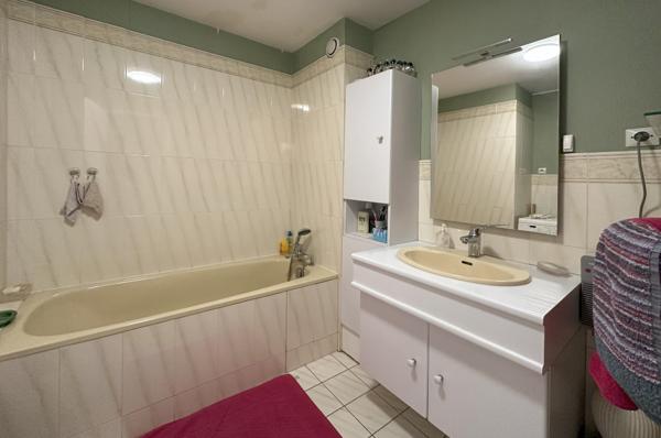 Appartement Nanterre 4 pièce(s) 90.78 m2