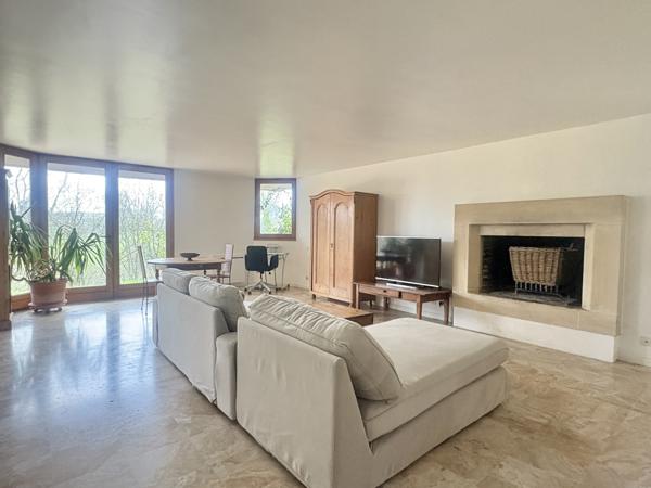 Maison 7 pièces - 216 m²