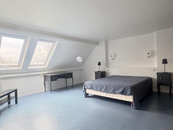 Maison 7 pièces - 216 m²